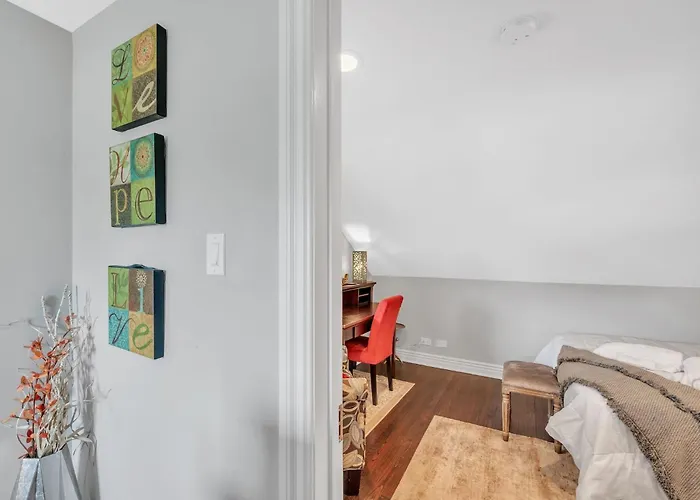 Serene & Charming 5br Getaway Holiday home *
