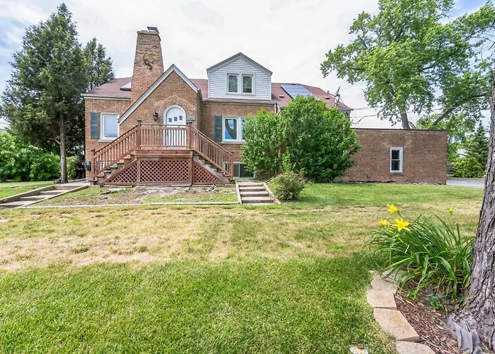 Serene & Charming 5br Getaway