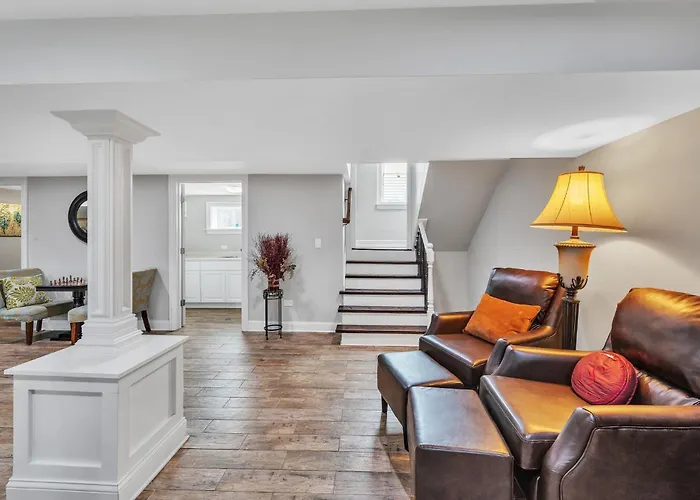 Serene & Charming 5br Getaway